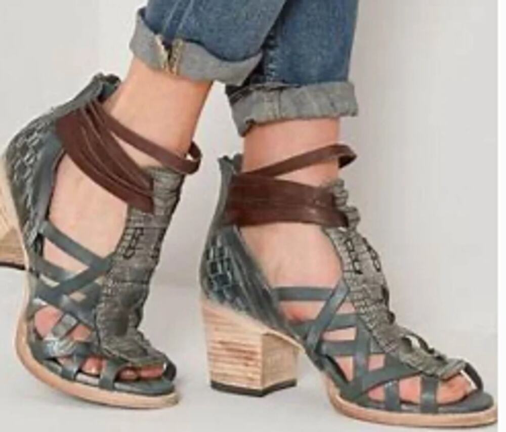 Freebird Penny Blue Brown Strappy Gladiator Sandals sz 8